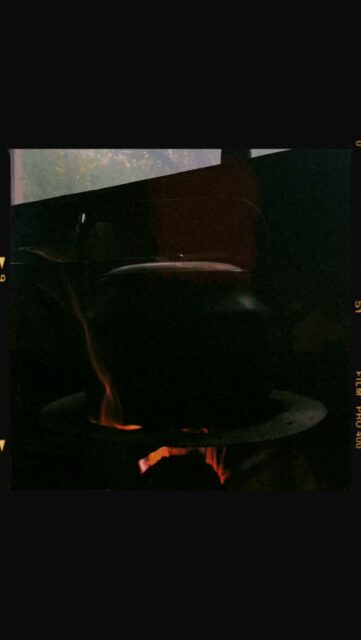 A glowing hearth, a boiling kettle of green tea: The peaceful essence that nurtures the Vietnamese soul.

#dalat #dalattrip #dalattravel #đàlạt #vietnam